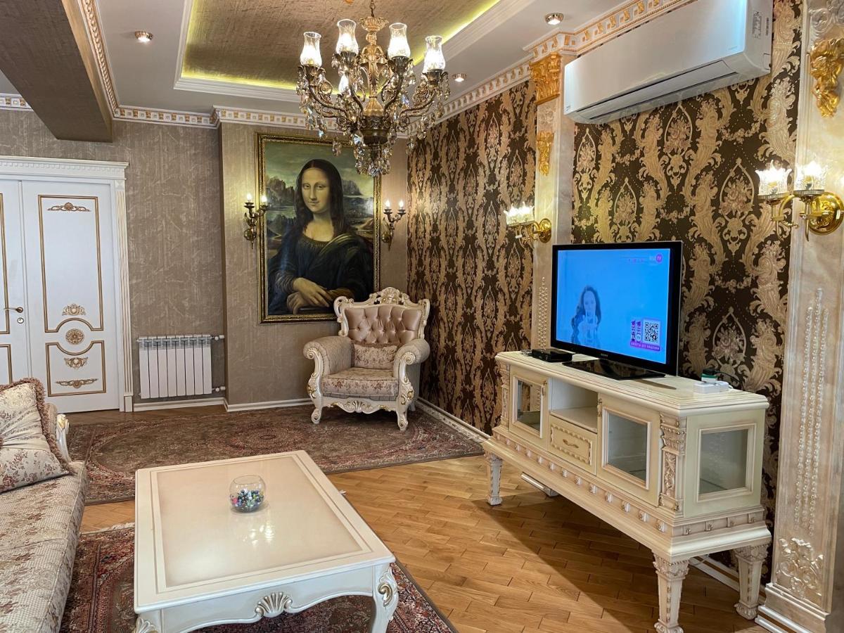Park Azure Louvre Apartment 바쿠 외부 사진