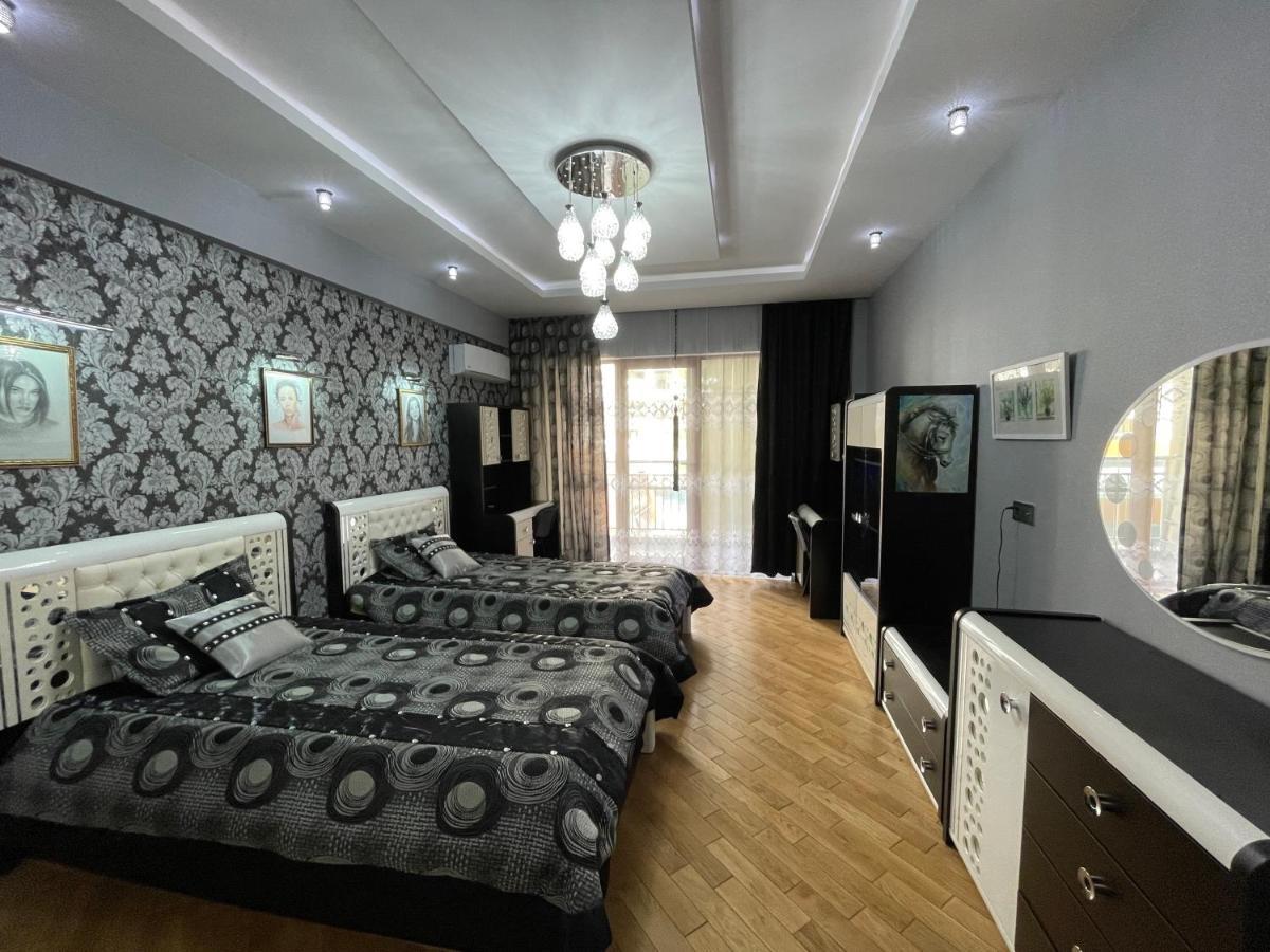 Park Azure Louvre Apartment 바쿠 외부 사진
